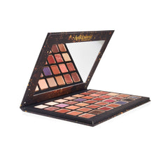 Încărcați imaginea în galerie, Paleta 35 farduri Ultimate Nude 